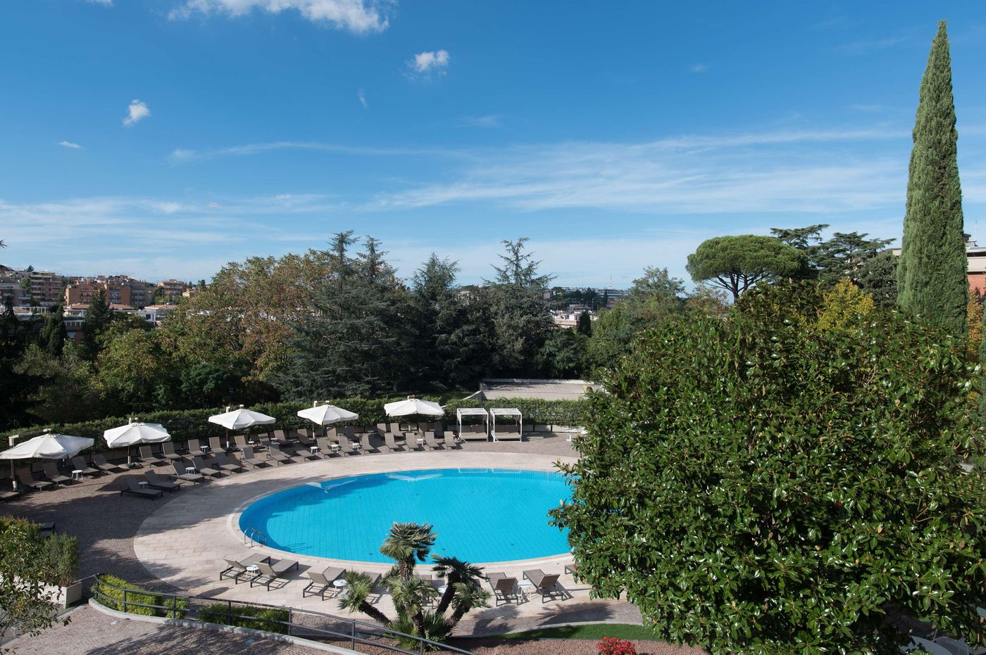 NH-Roma-Villa-Carpegna-Pool-52
