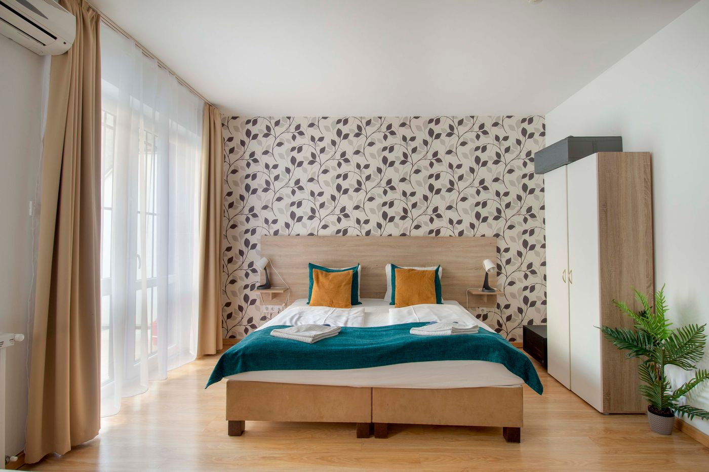 Prince-Apartments---Self-Check-In-Property-Room-1