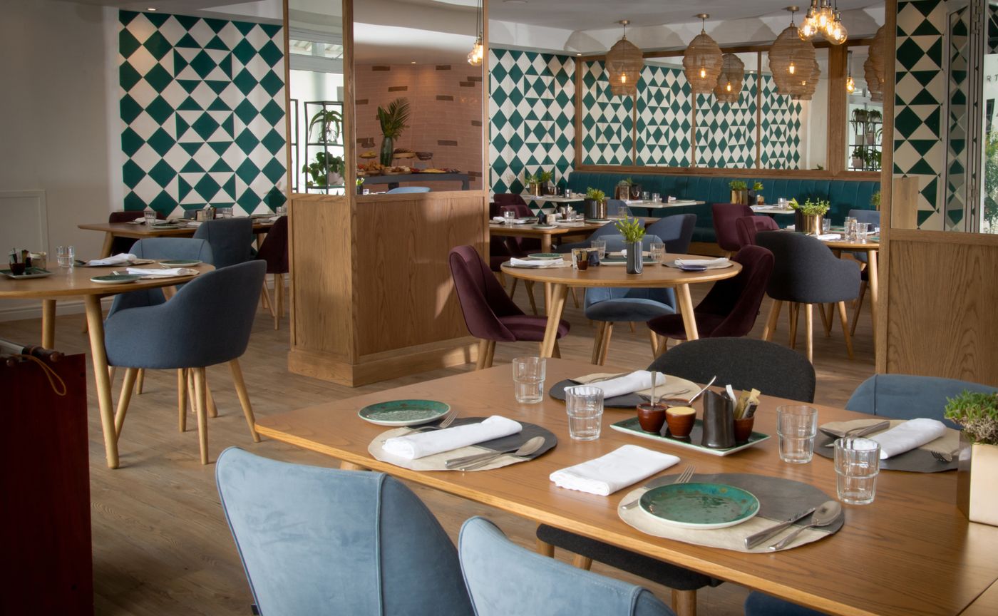 More-Quarters-Neighbourhood-Hotel-General-view-14