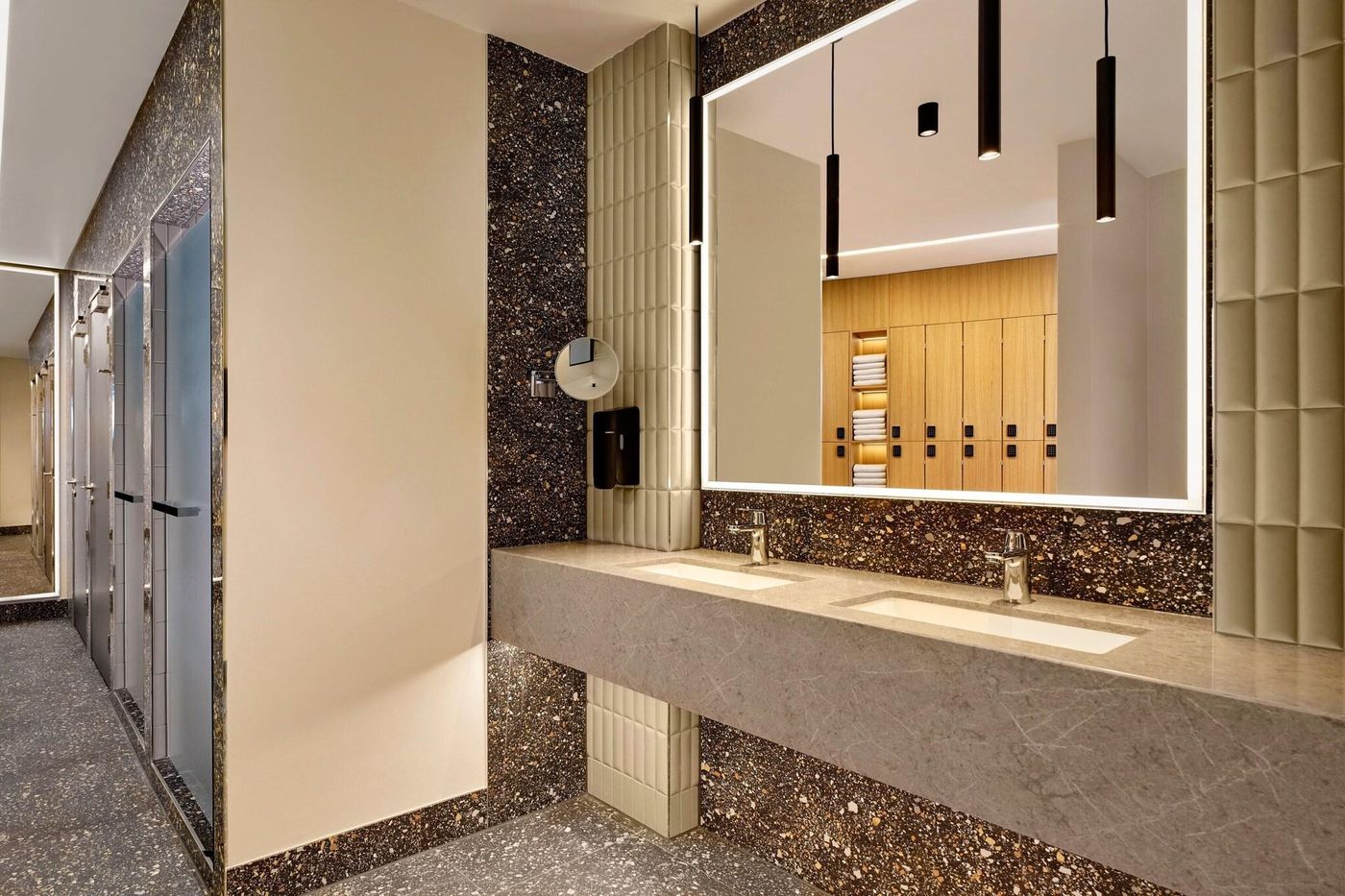 Sheraton-Amsterdam-Airport-Hotel-And-Conference-Center-Sports-and-Entertainment-59