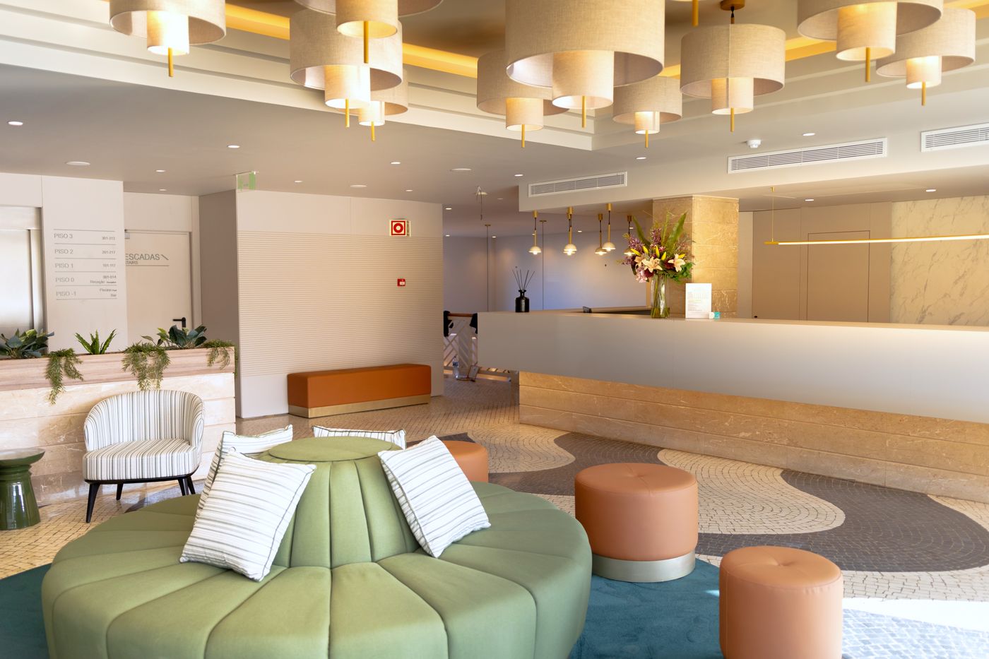 Oceanus-Aparthotel-Lobby-49