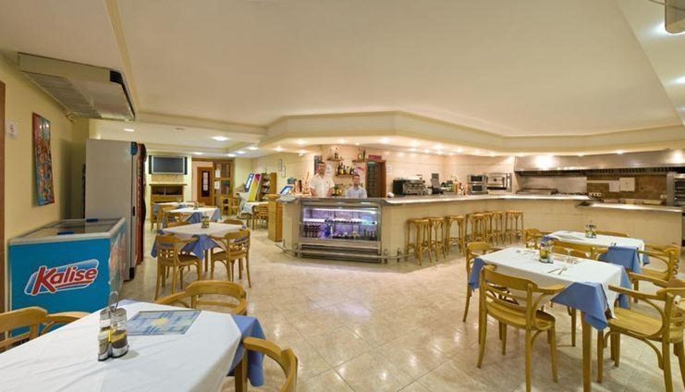 Poseidon 2 Apartments