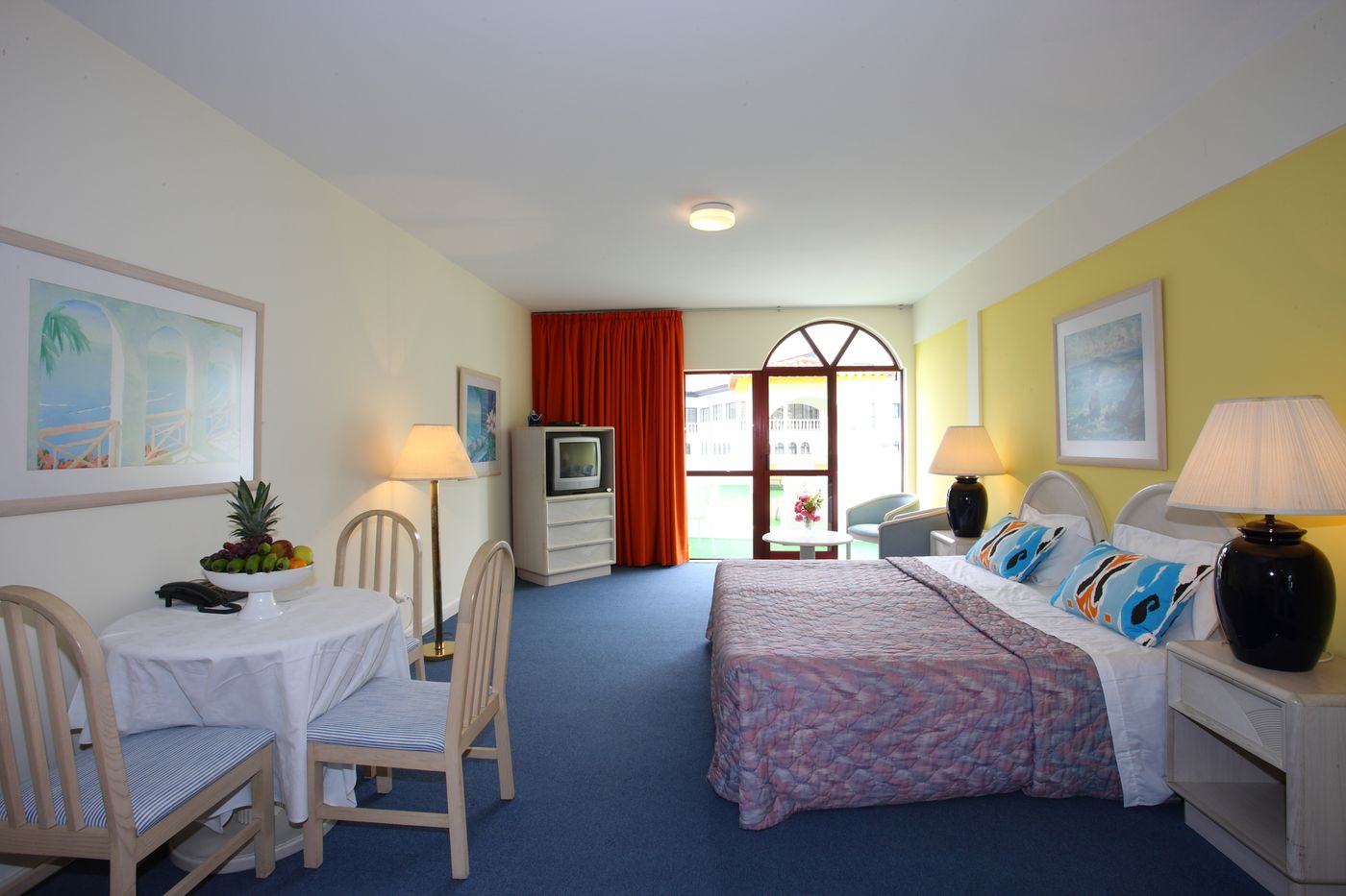 Canico-Bay-Club-Room-9