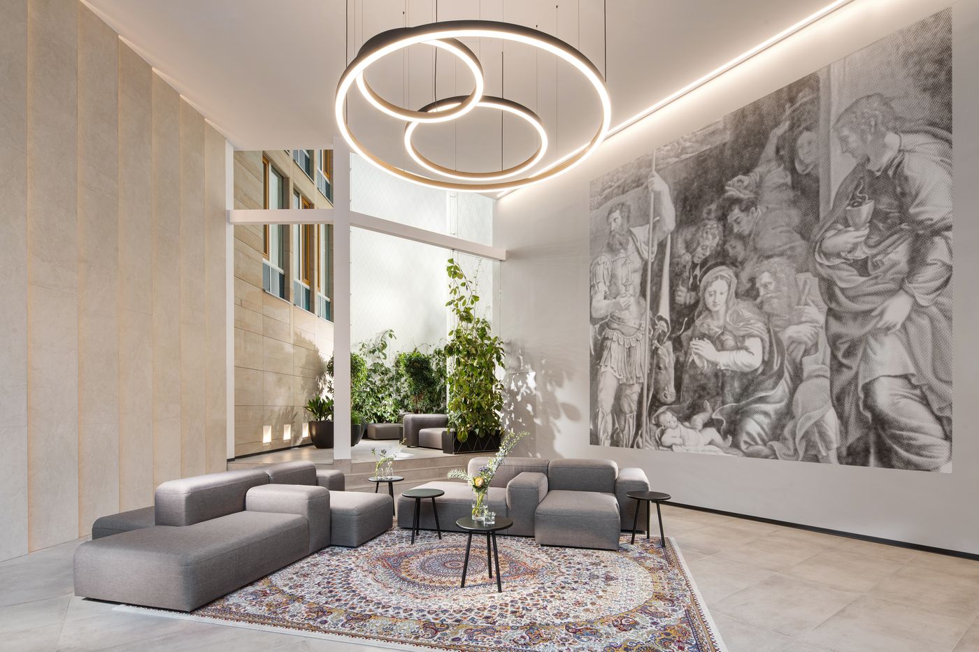 Mamaison-Residence-Downtown-Lobby-12