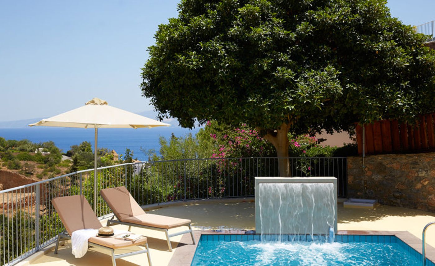 Pleiades Luxurious Villas