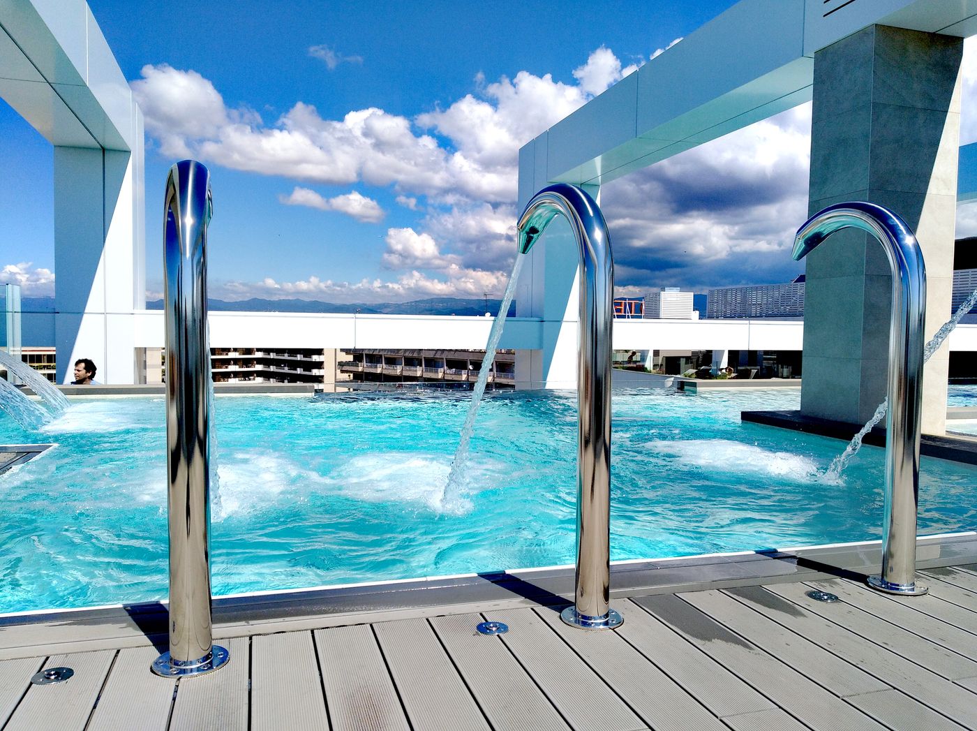 Olympus-Palace-Hotel-Pool-6