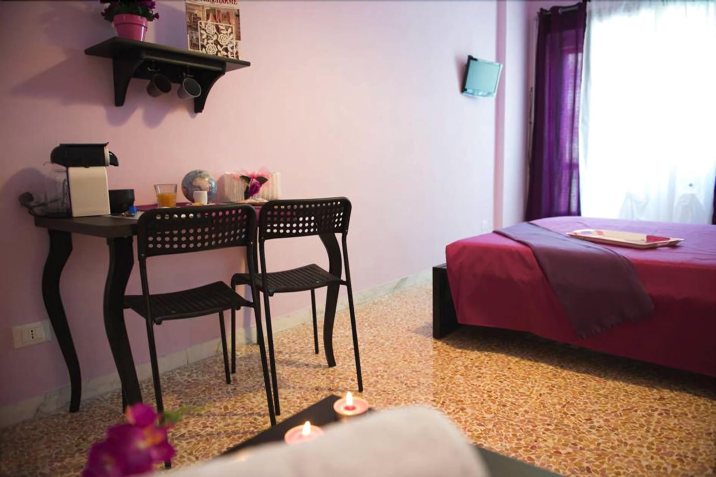 Authentic-Sweet-Home-Room-34