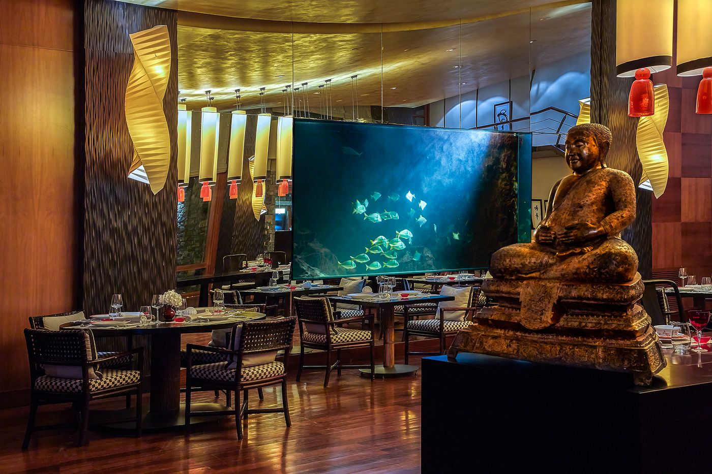 Grand-Resort-Lagonissi-Restaurant-45