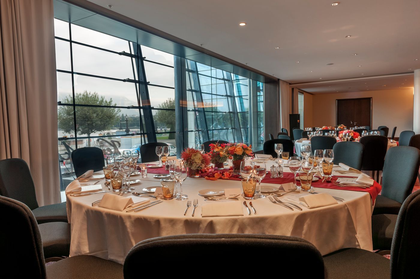 Grand-Kempinski-Conferences-37