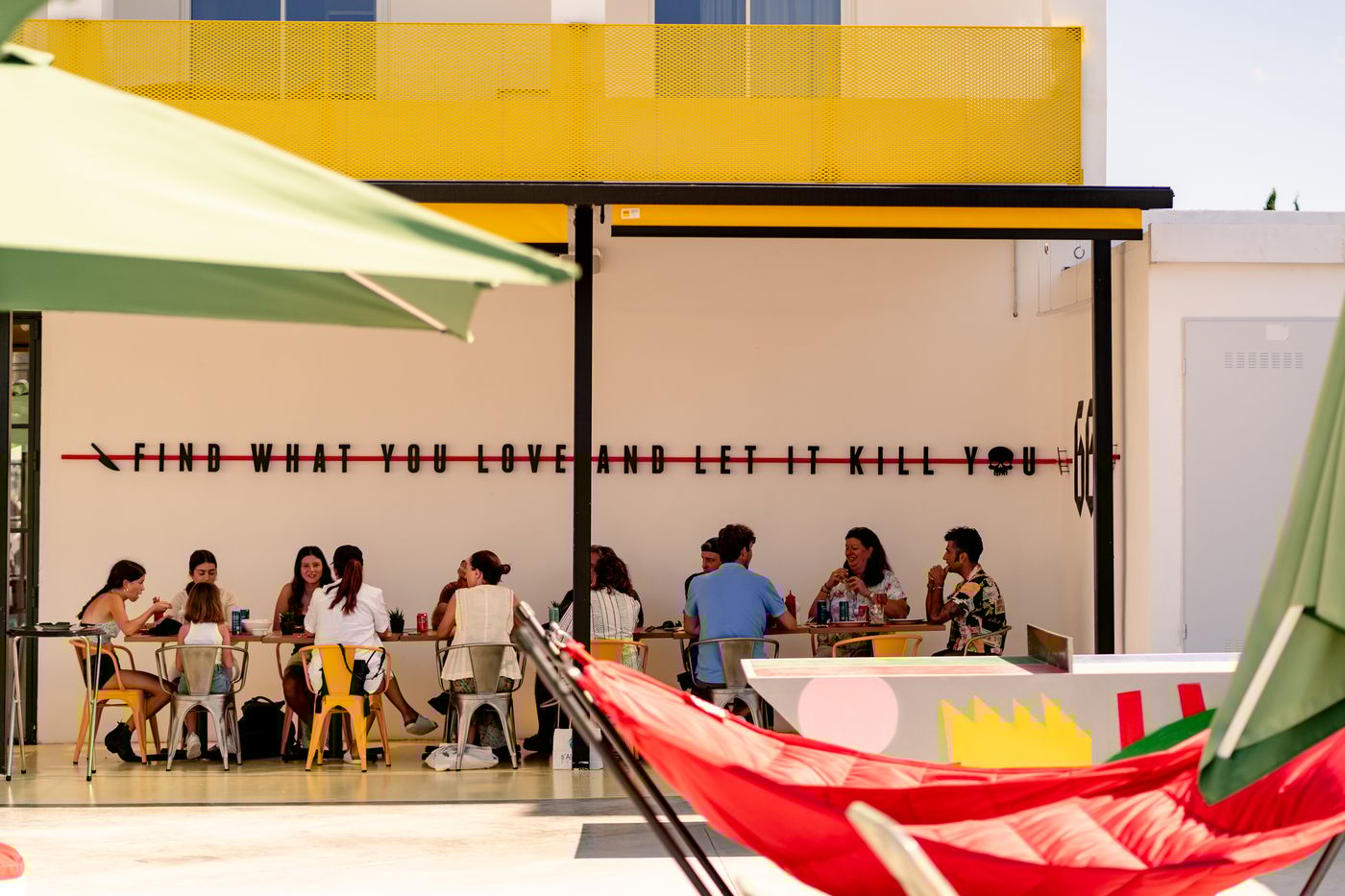 Ryans-Lolas---Adults-Only-General-view-16