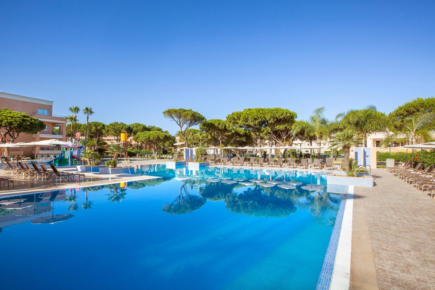 HIpotels Barrosa Garden