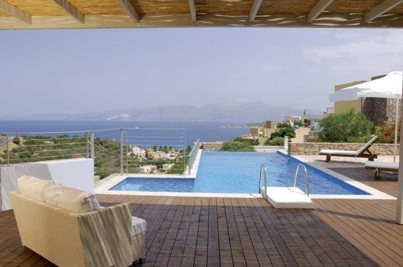 Pleiades-Luxurious-Villas-Pool-17