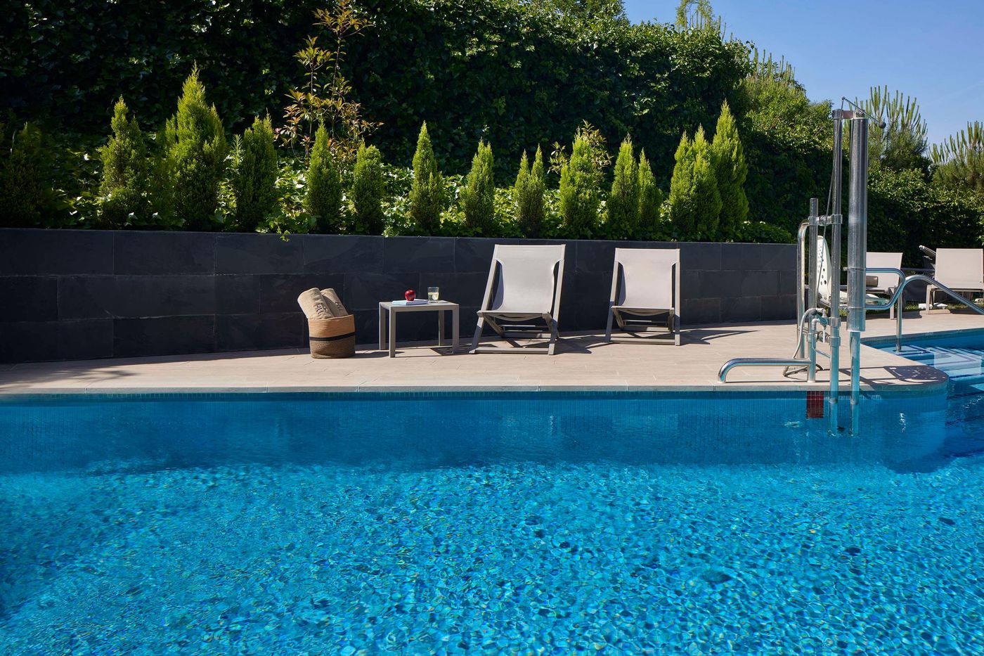 NH-Madrid-Ribera-del-Manzanares-Pool-52