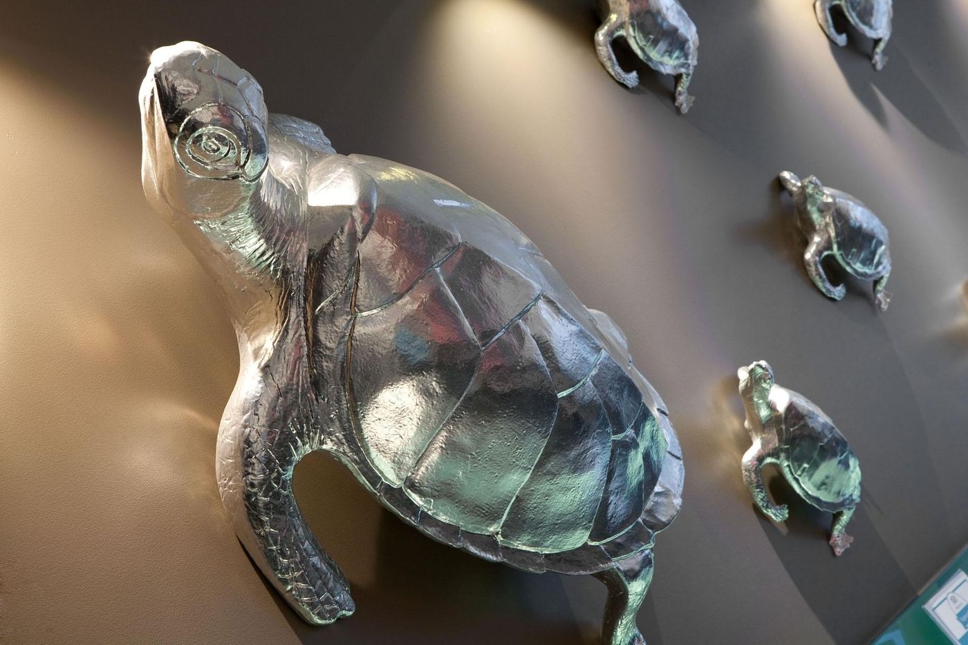 Hotel-Golden-Tulip-Opera-De-Noailles-Lobby-57