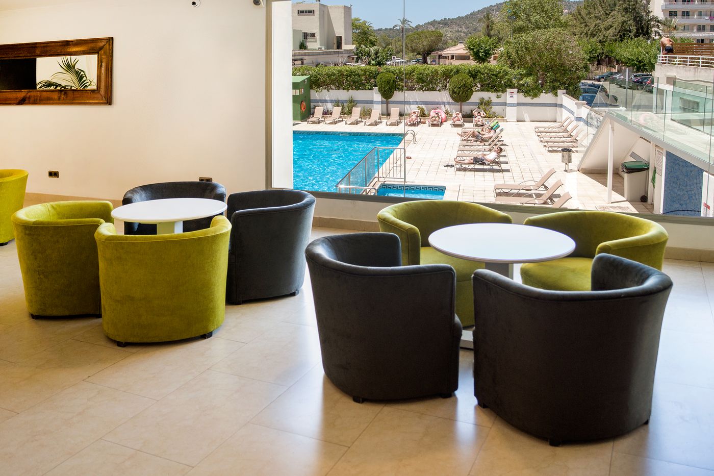 Sol y Vera Apartments