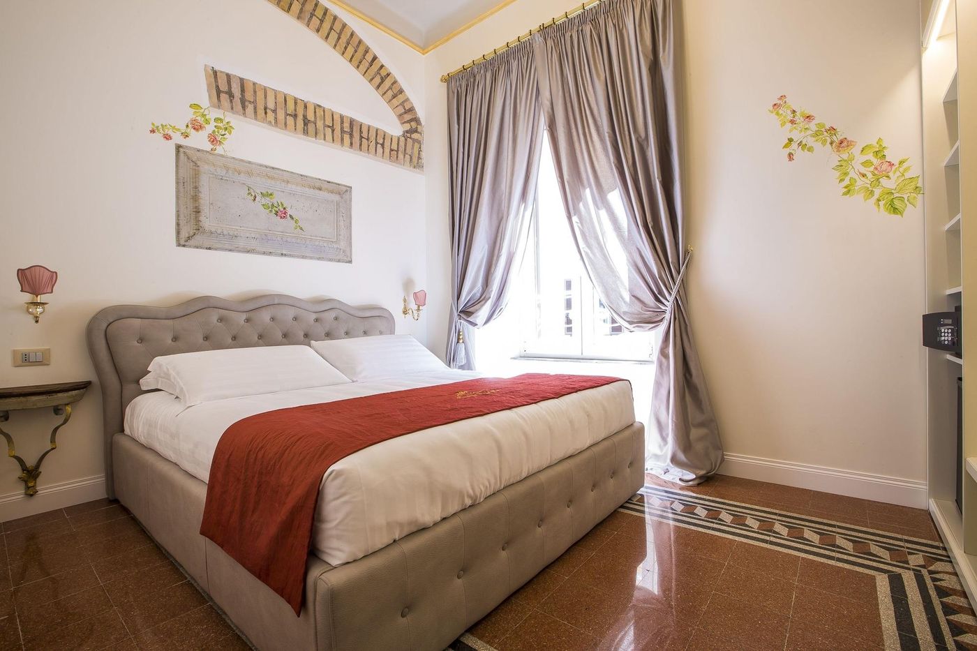Trastevere-Royal-Suite-Room-12