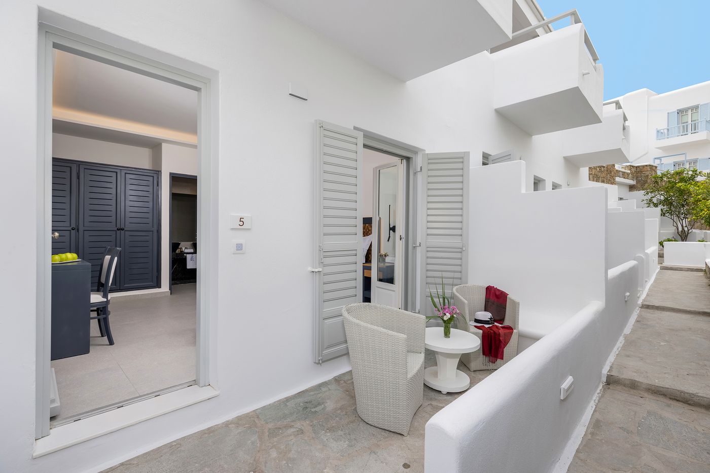 Petinos-Hotel-Room-17