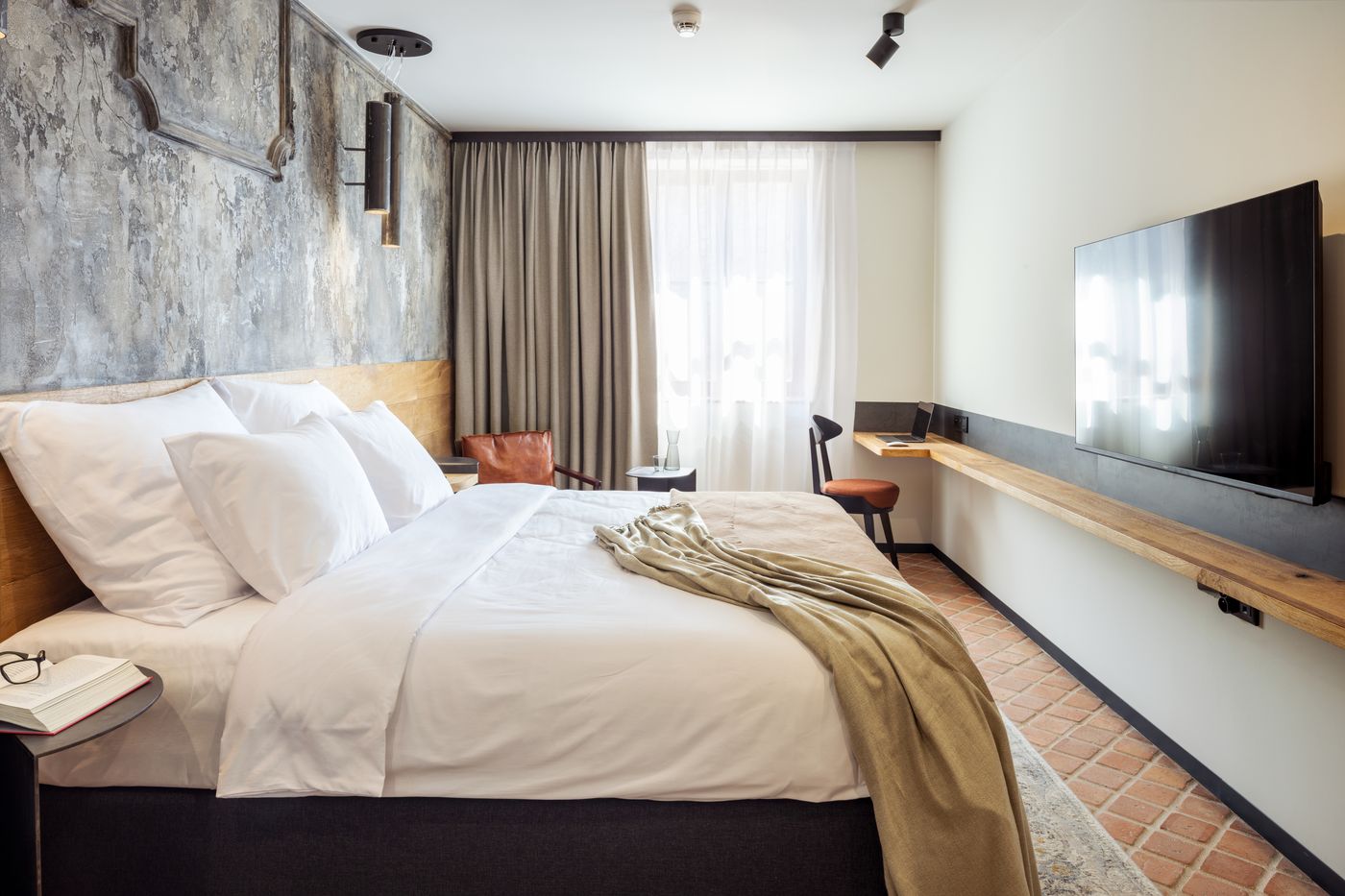 Nomadic-Urban-Premium-Suites-Room-39