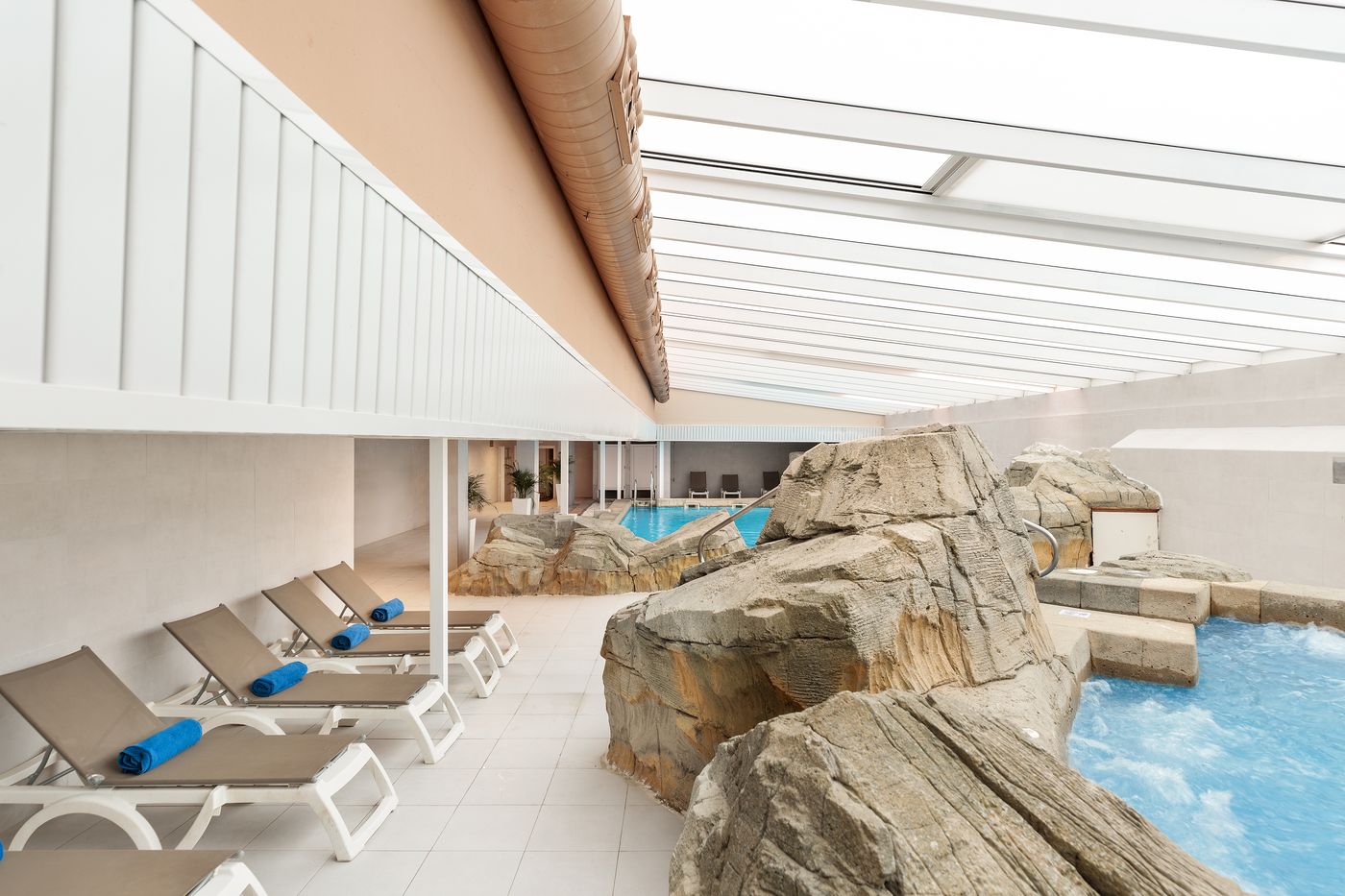 Best-Roquetas-Pool-56