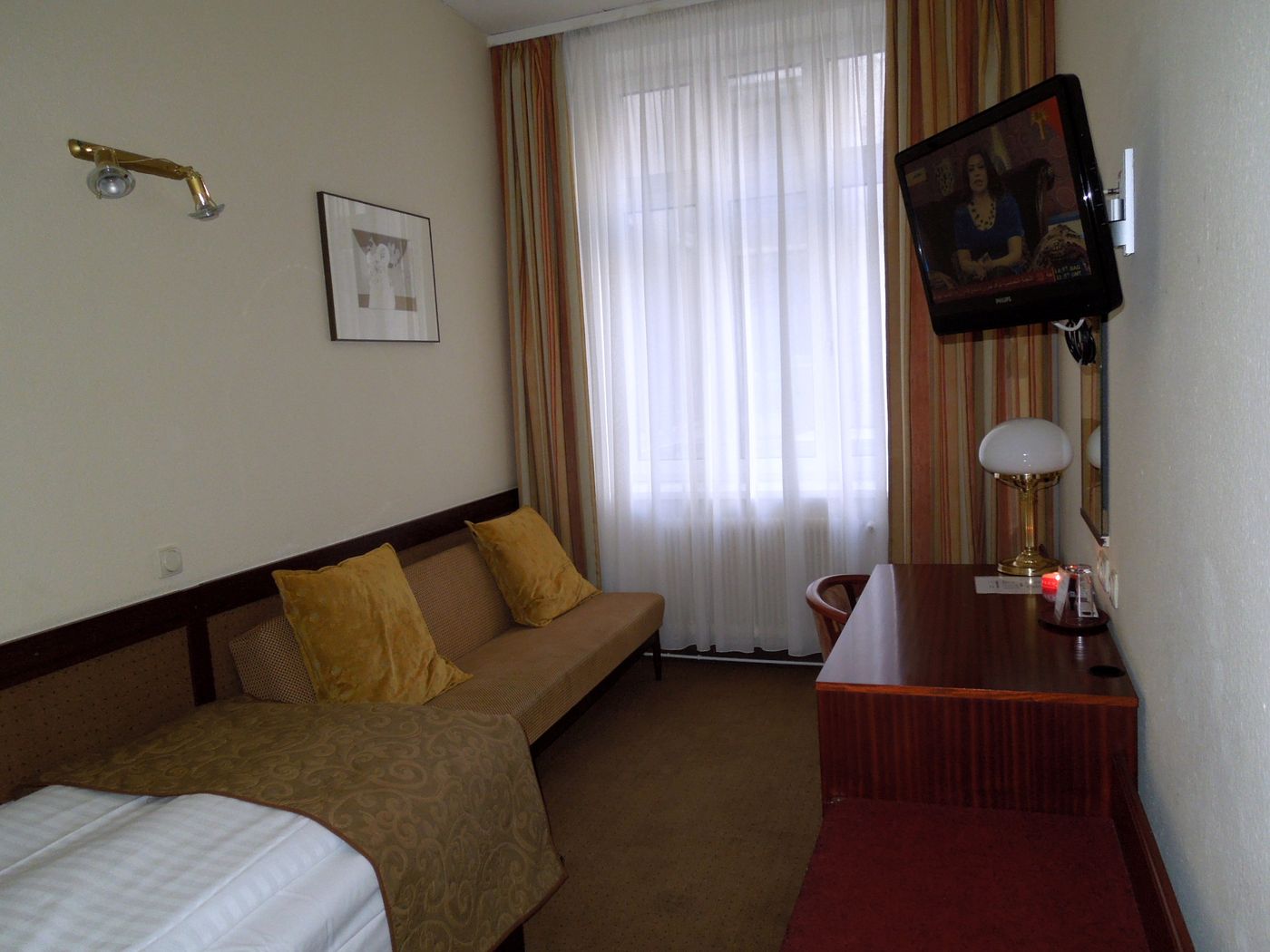 Hotel Pension Continental - Austria - Vienna - Room - 12