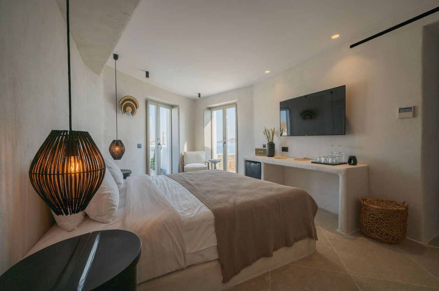 Rocabella-Mykonos-Art-Room-35