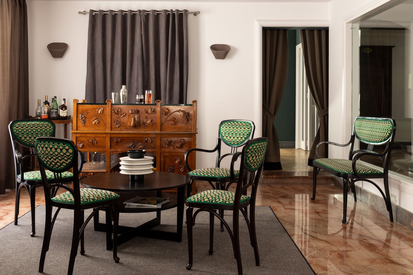 Principe-Di-Villafranca-Bar-25