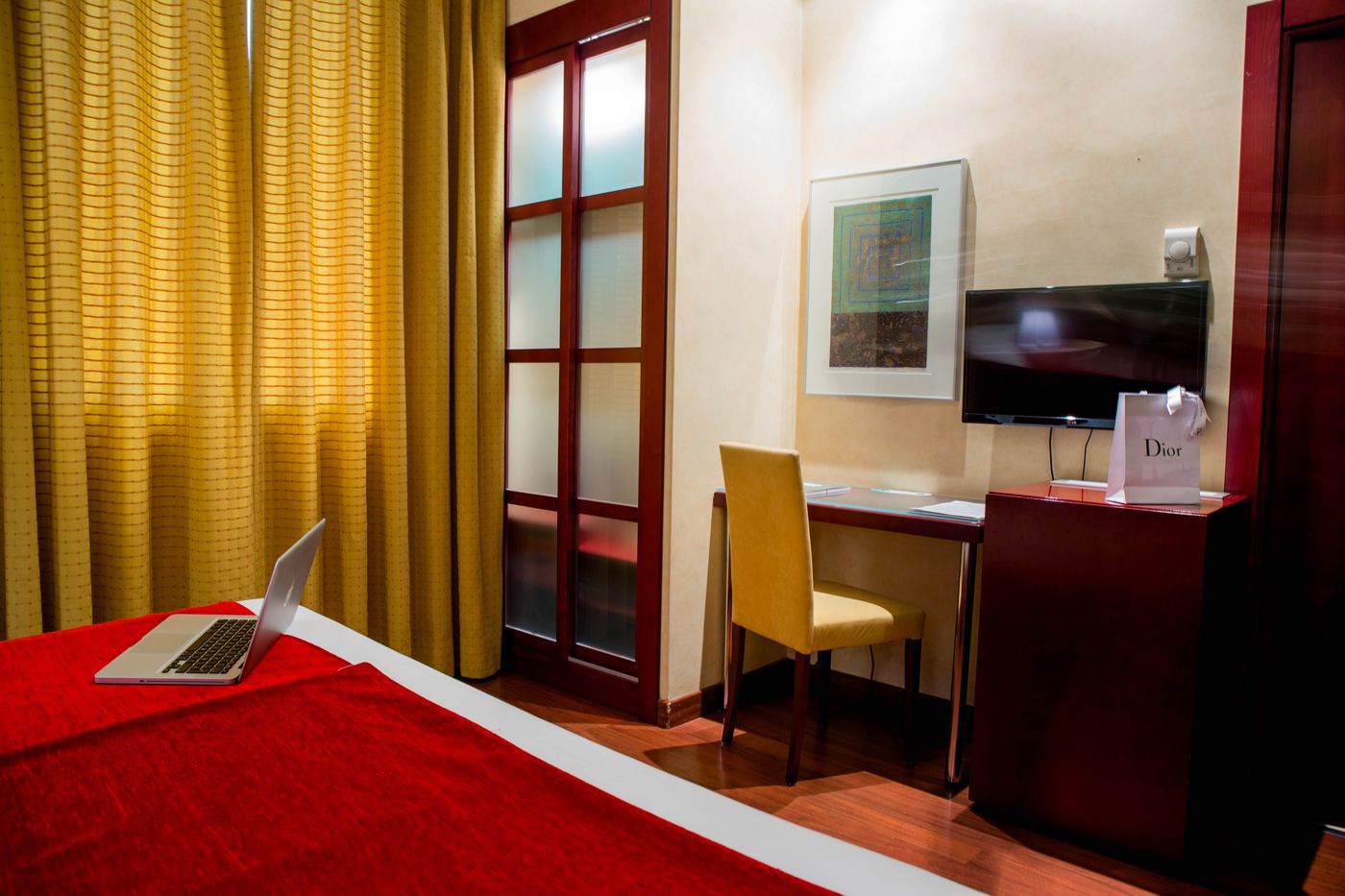 Hotel-Arosa-Room-25