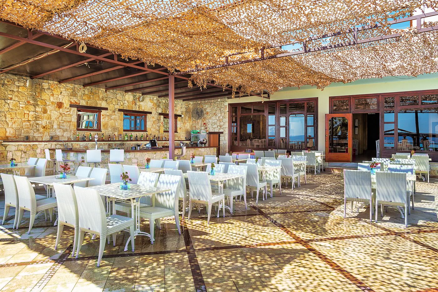 Possidi-Paradise-Restaurant-17