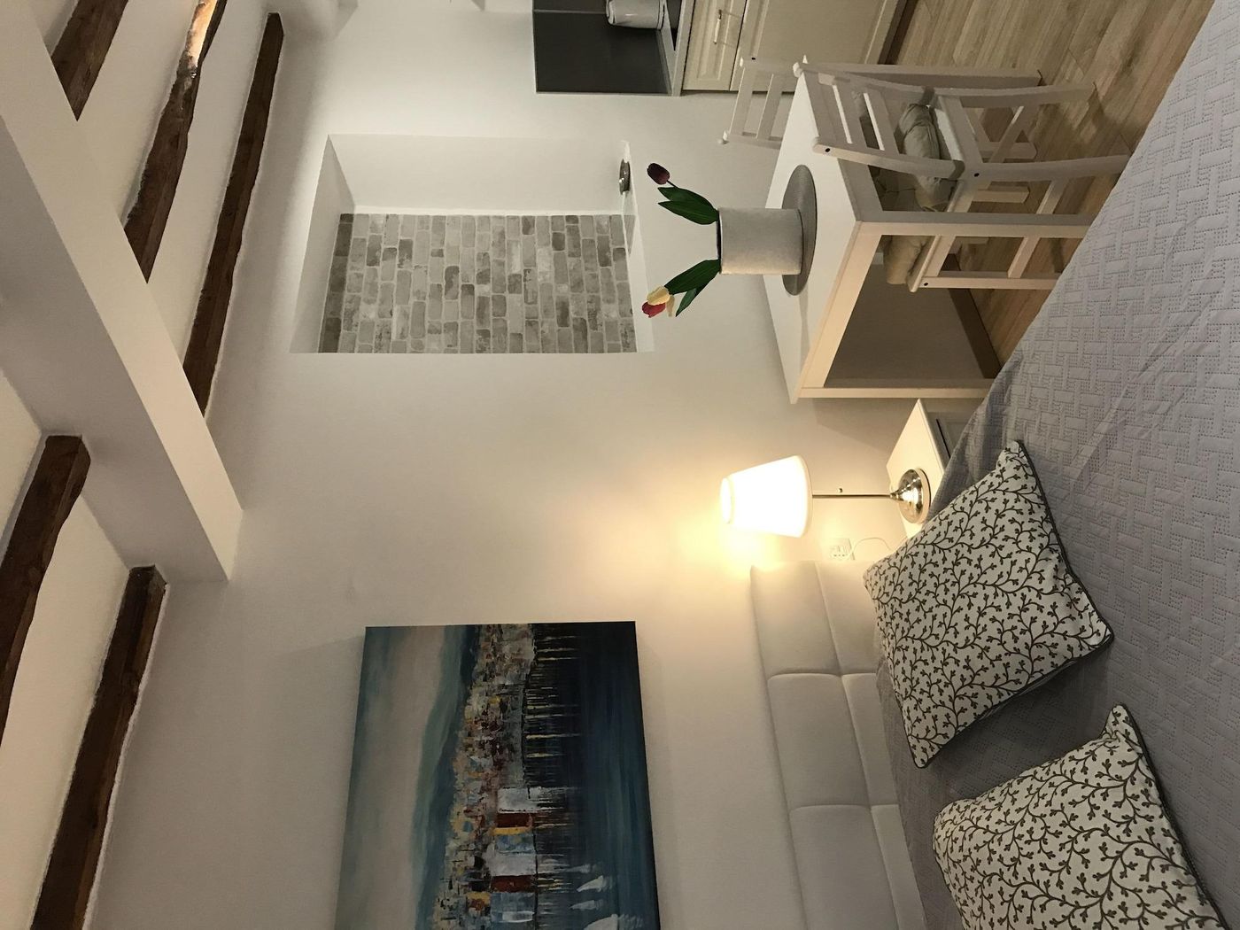 Rilati-Old-Town-Palace-Room-34