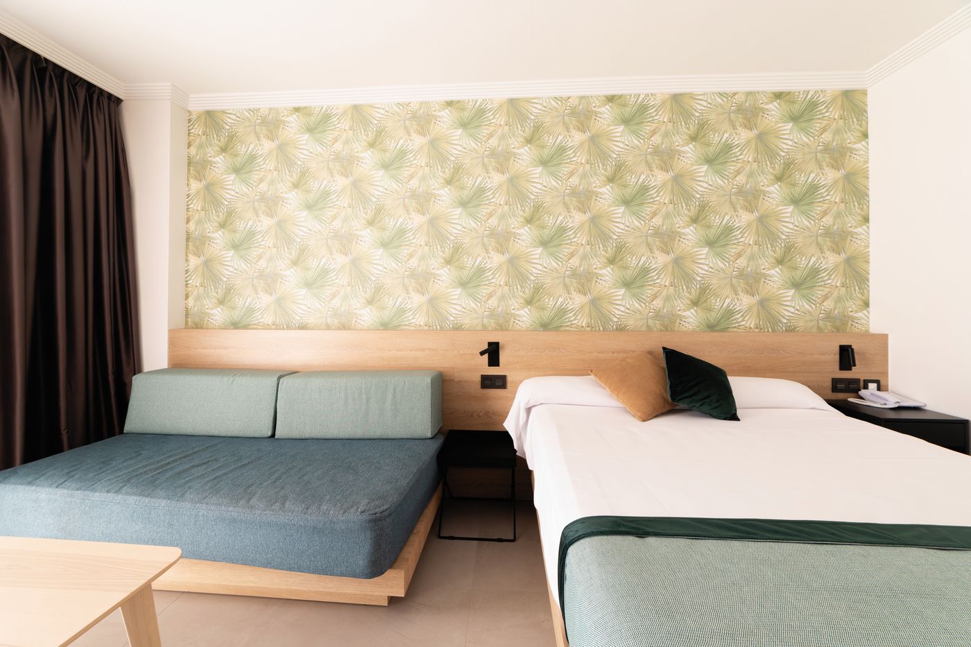 Palas-Pineda-Room-31