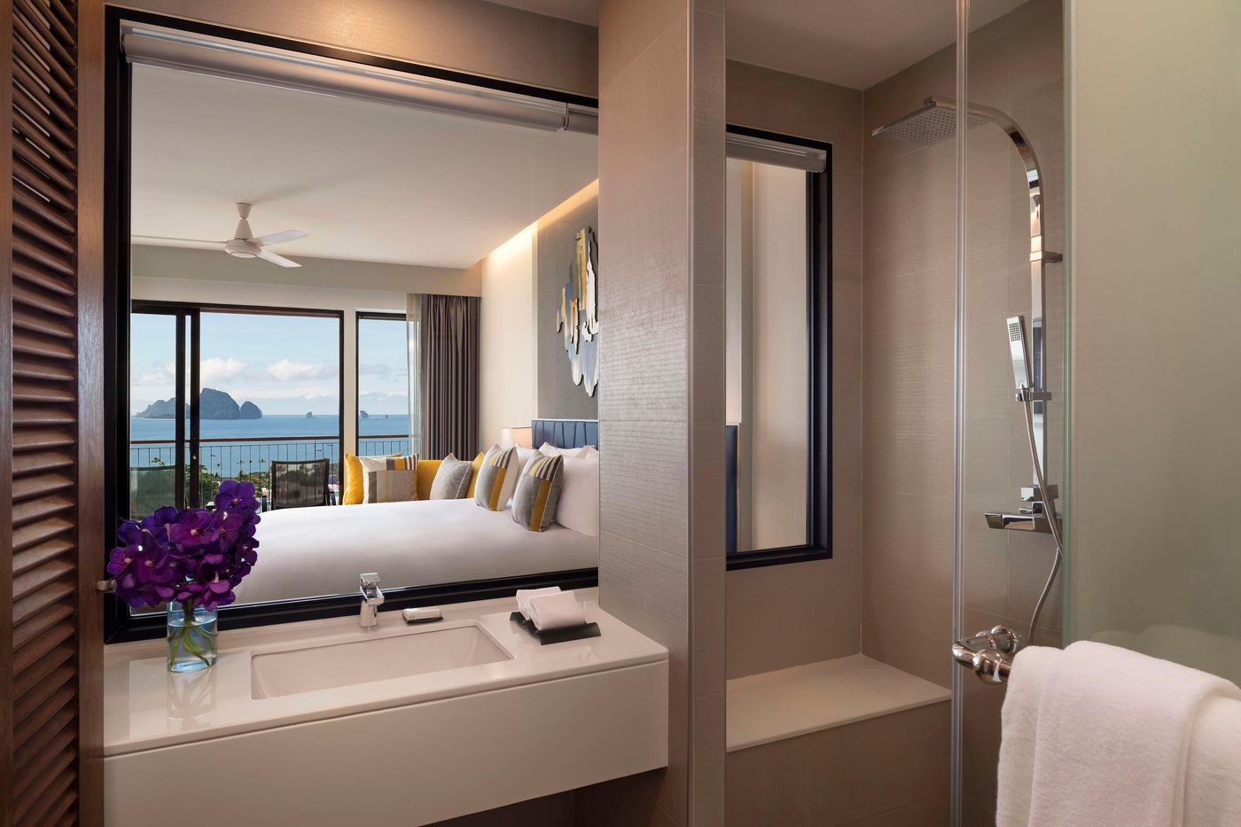 Avani-Ao-Nang-Cliff-Krabi-Resort--SHA-Extra---Room-38