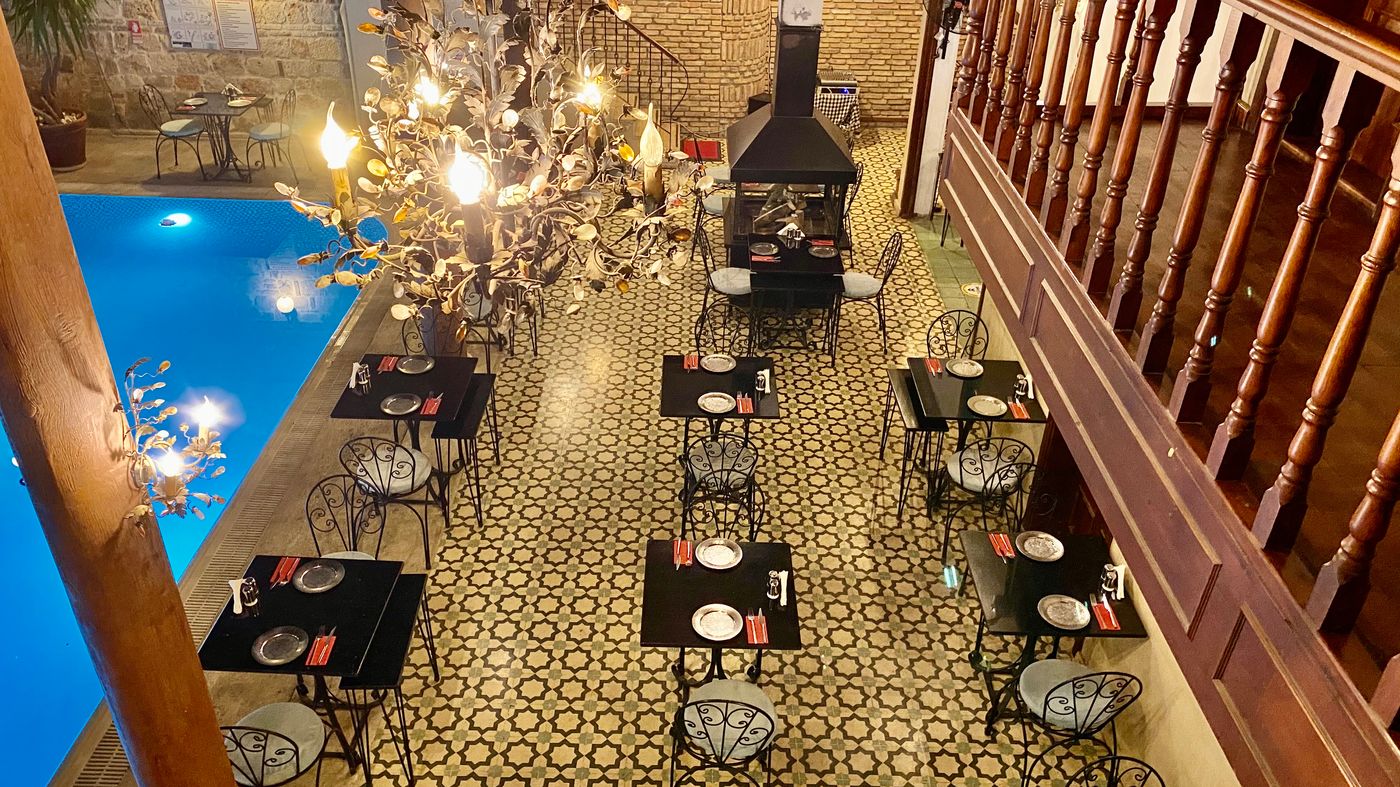 Mediterra-Art-Boutique-Hotel-Pool-47