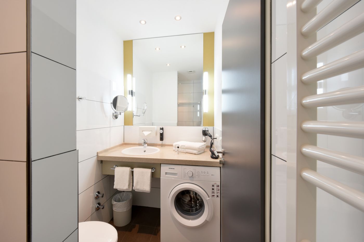 Koos-Hotel---Apartments-Room-45