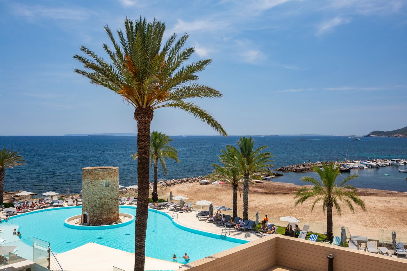 Hotel-Torre-Del-Mar-Room-4