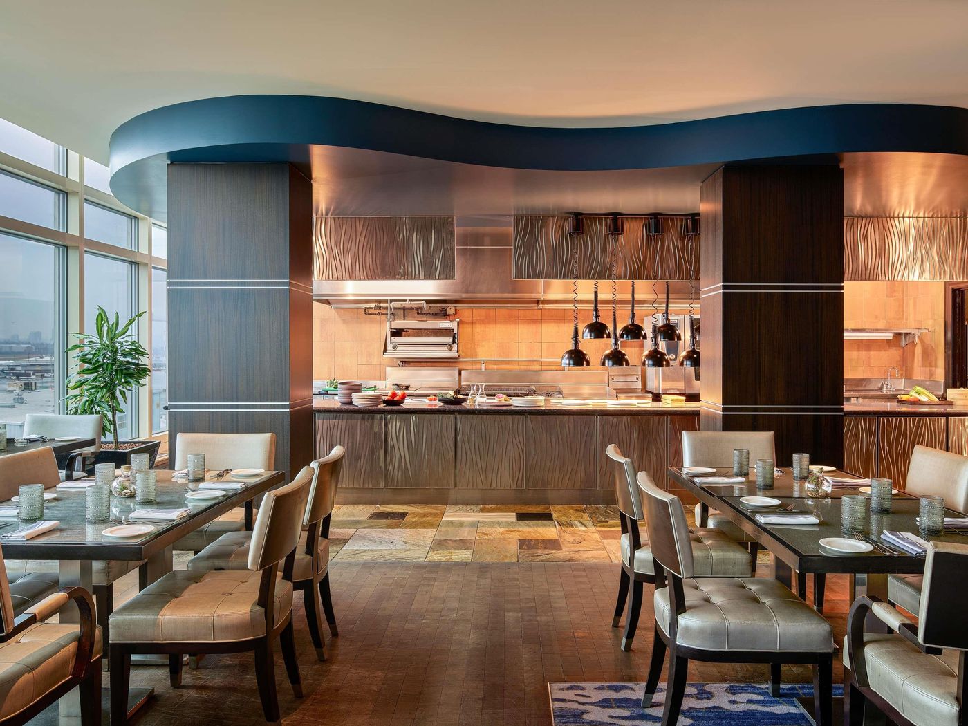 Fairmont-Vancouver-Airport-Restaurant-48