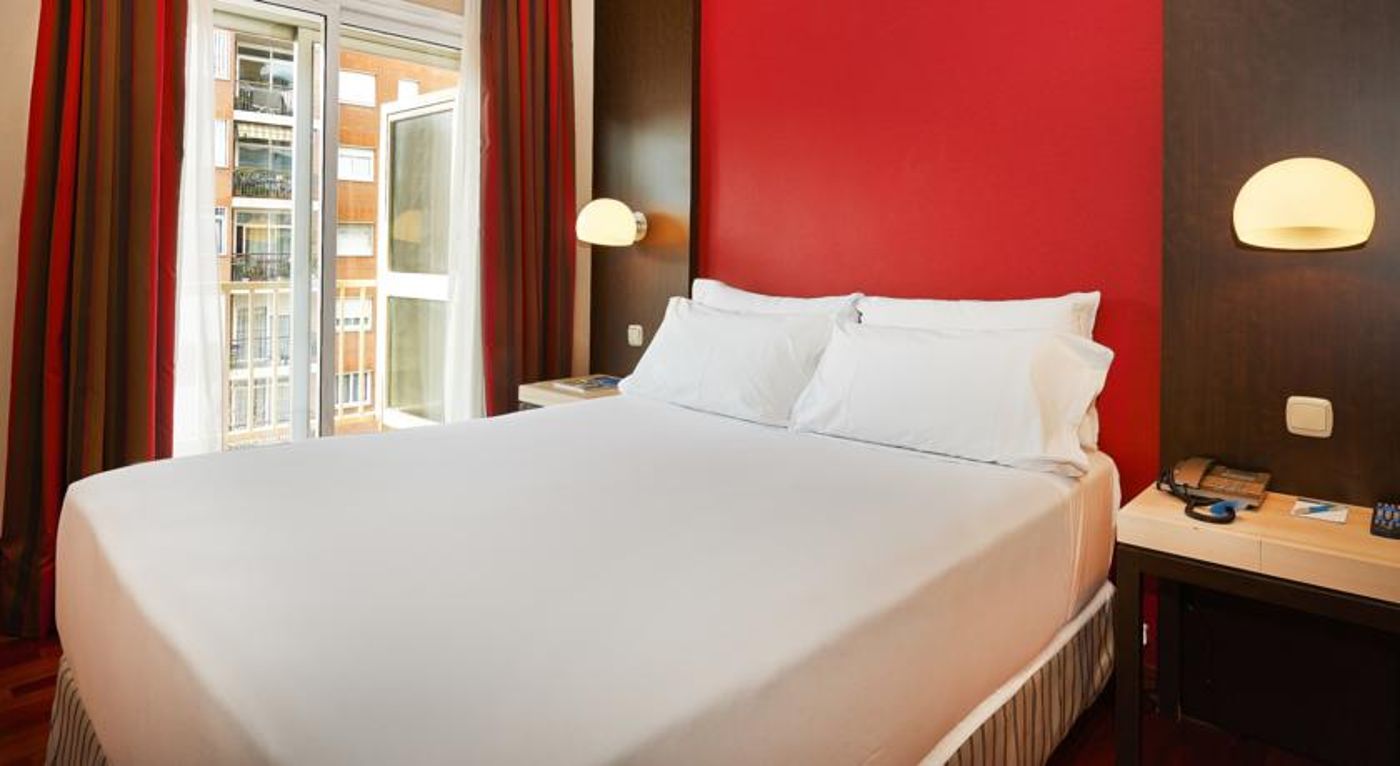 NH Barcelona Les Corts