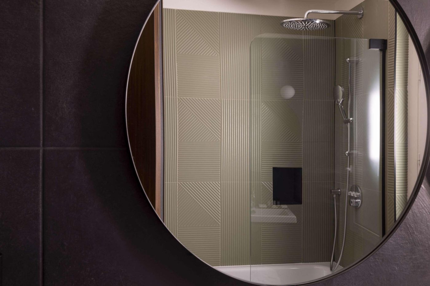 Paris-Art-Hotel-Quartier-Latin-By-Malone-Room-54