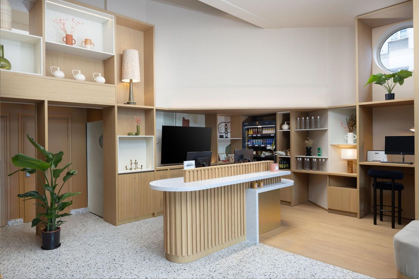 Residence-Didot-Montparnasse-Paris-Lobby-8