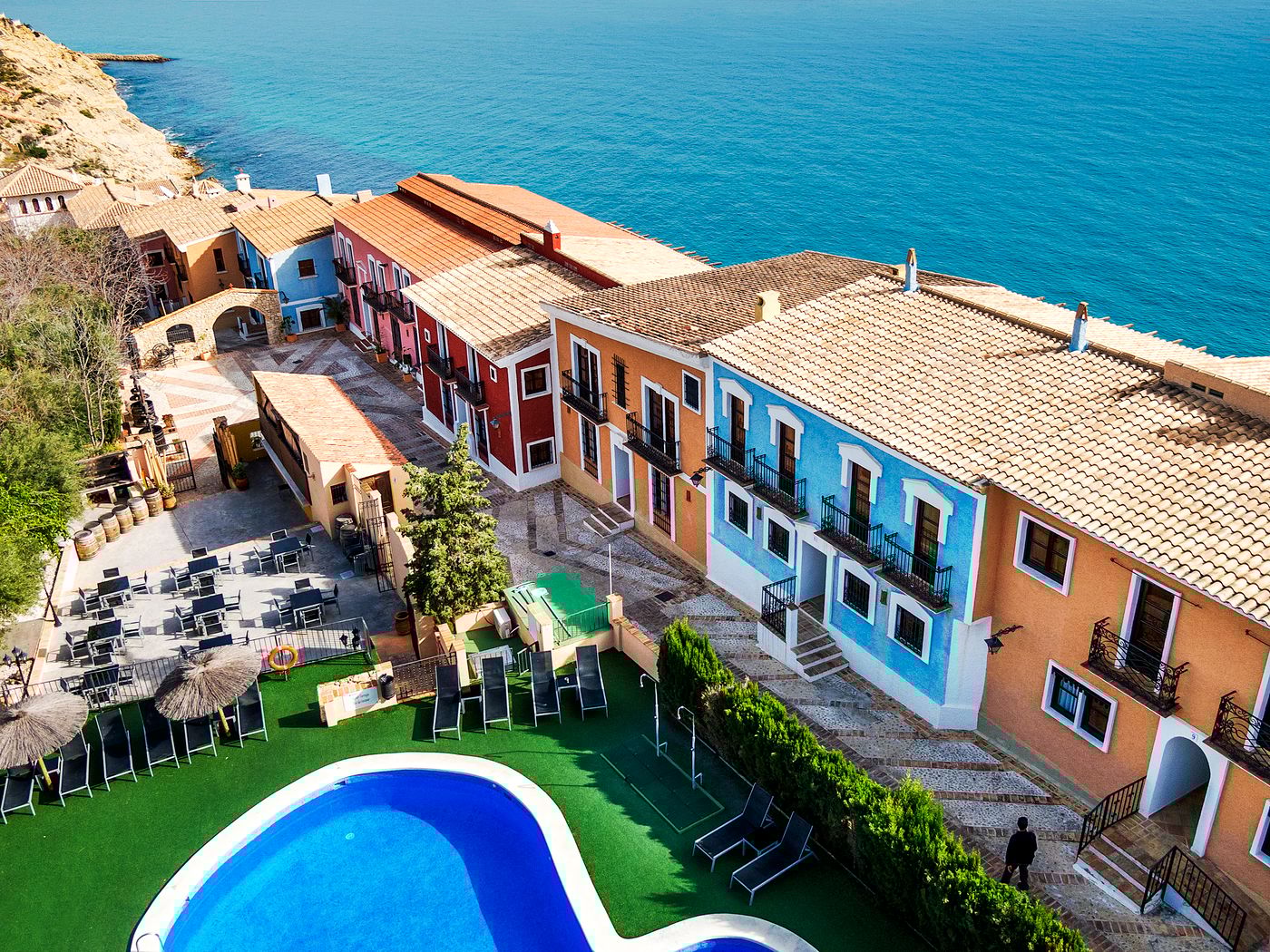 Pueblo-Acantilado-General-view-5