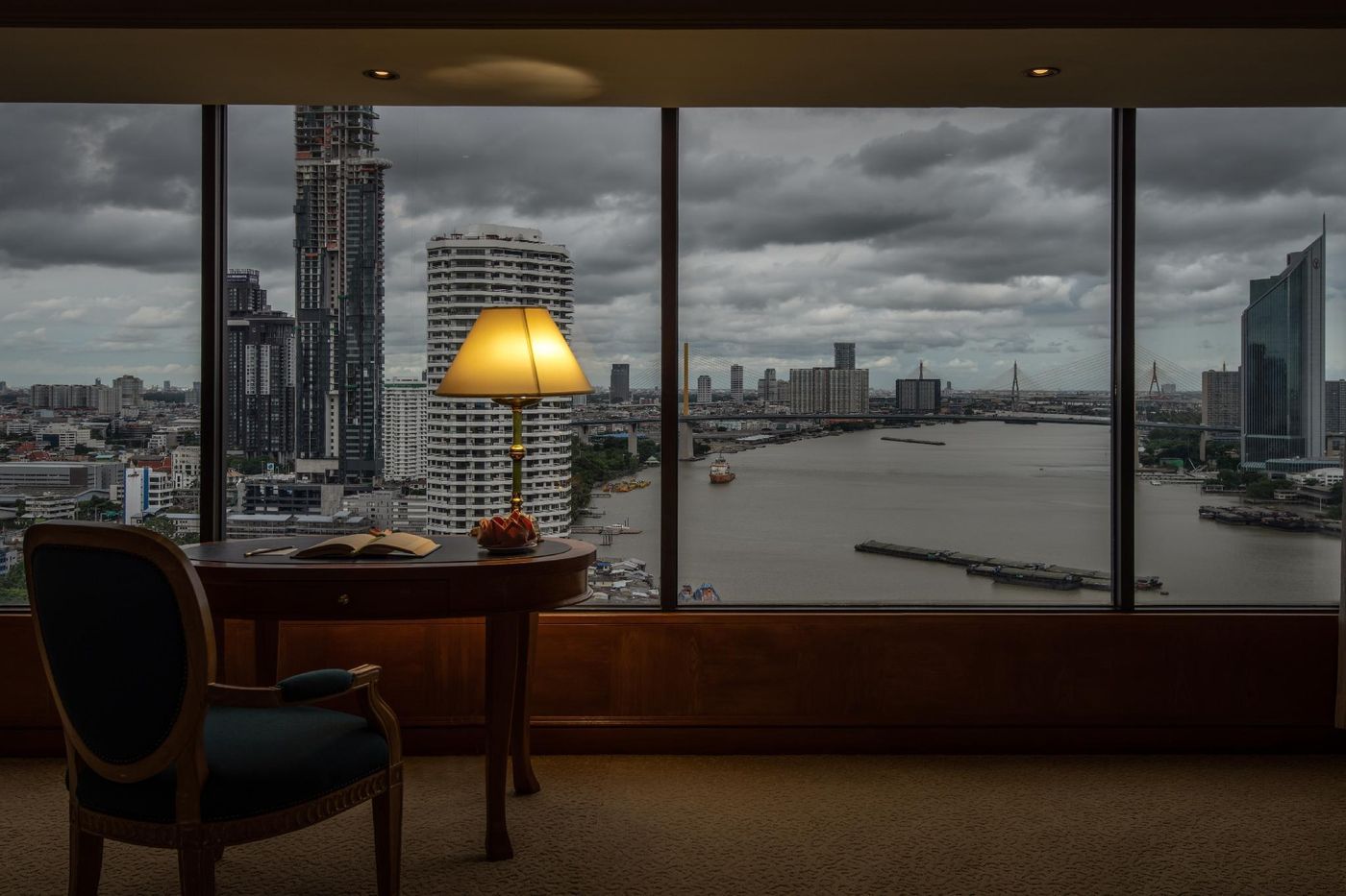 Montien-Riverside-Bangkok-Hotel-General-view-47