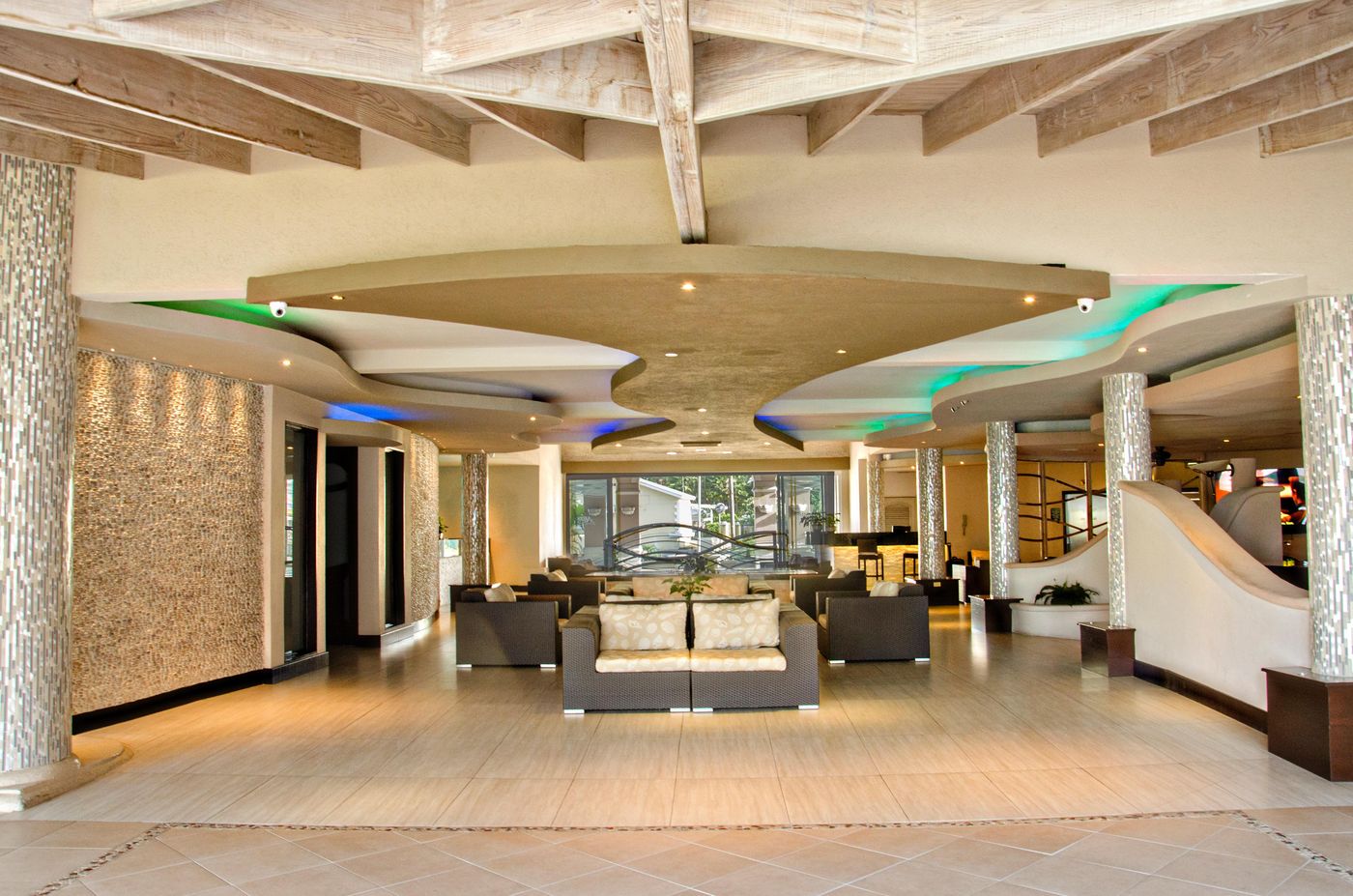 Accra-Beach-Hotel-and-Spa-Lobby-47