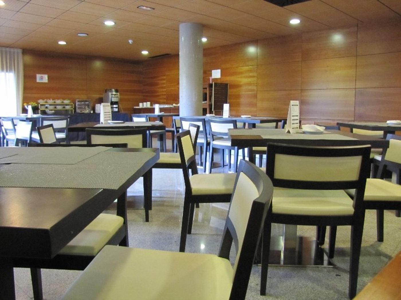 Eco-Via-Lusitana-Restaurant-9