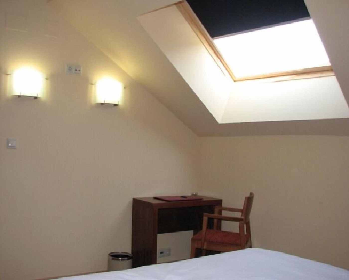 Hotel Ruta De La Plata De Asturias-Spain-POLA DE LENA-Lobby-6