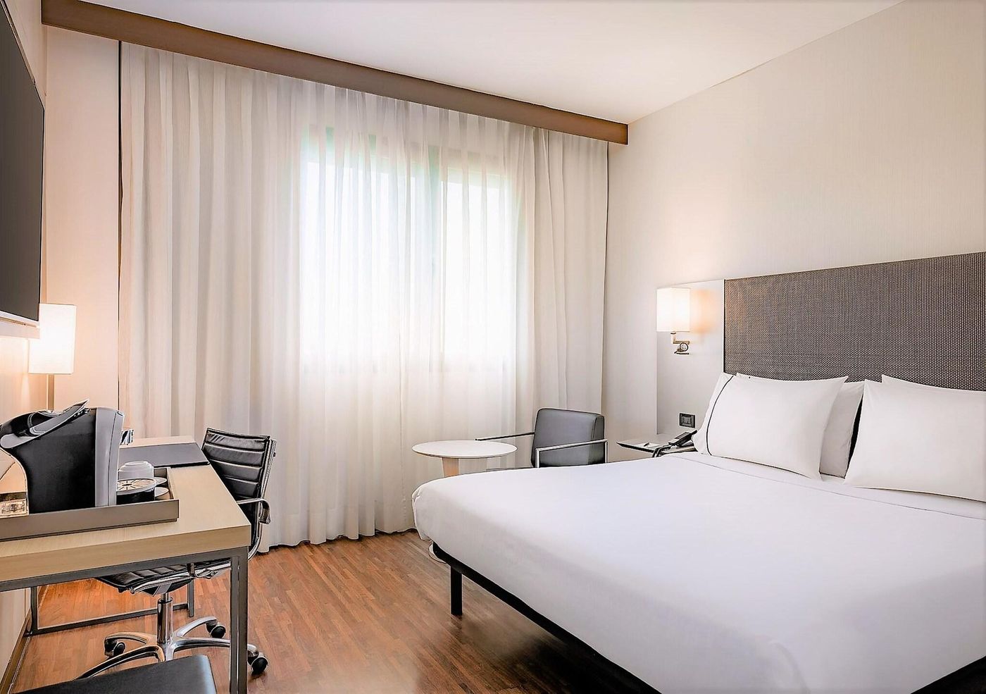 AC-Milano-Room-34