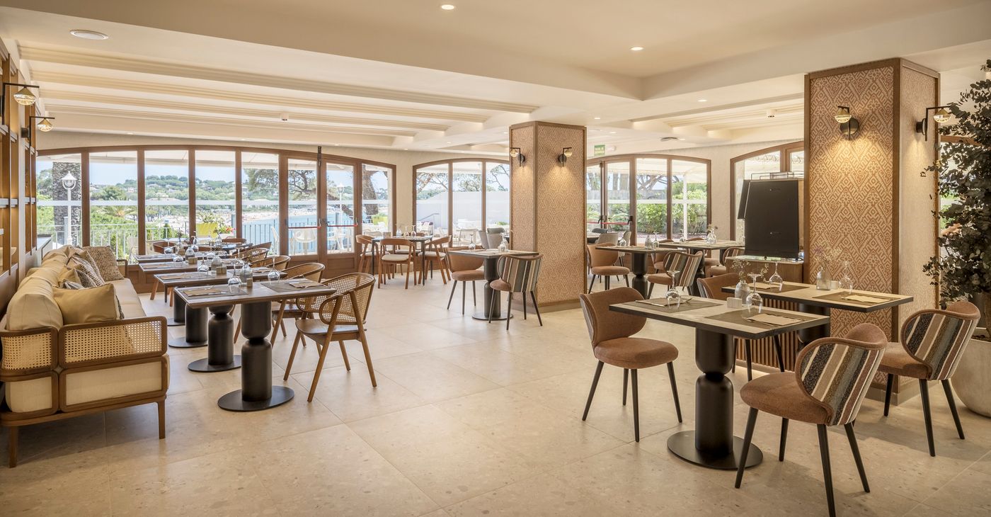 Ilunion-Caleta-Park-Restaurant-40