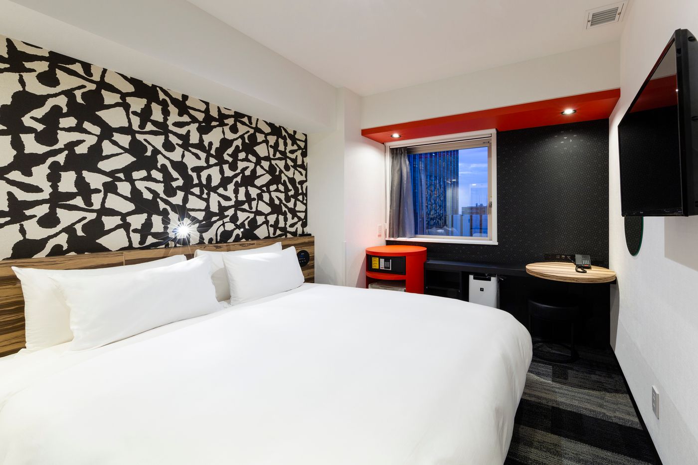 the b asakusa-Japan-Tokyo-Room-10