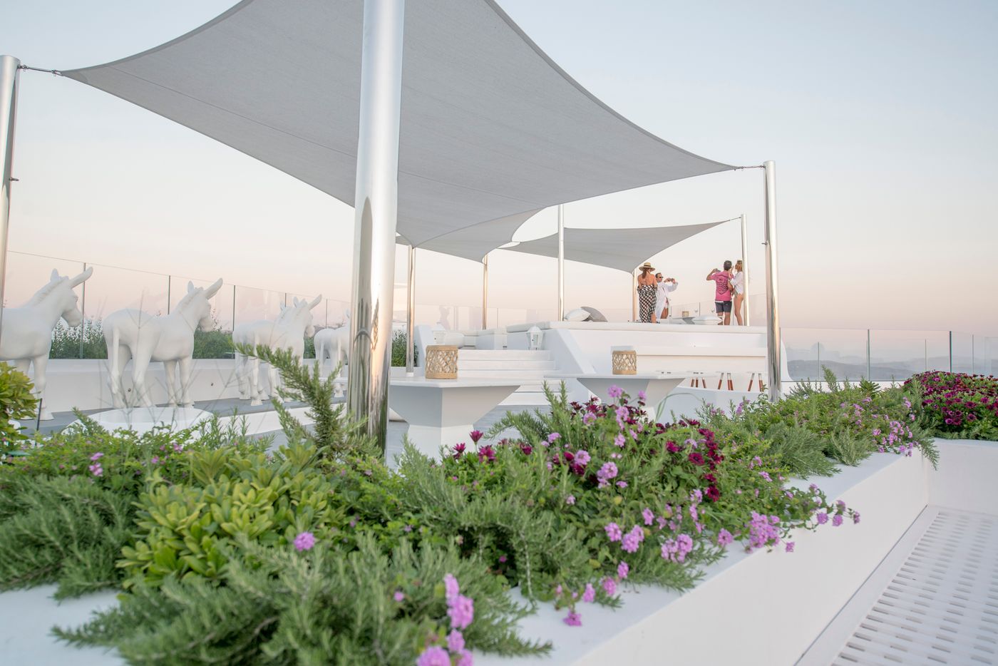 Canaves-Sunday-Terrace-5