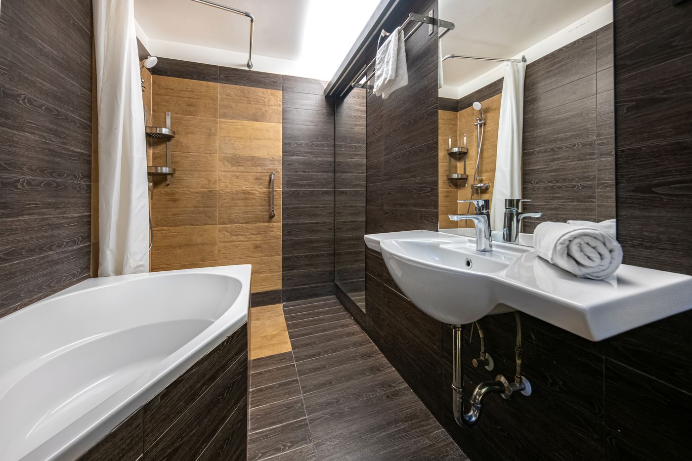 Andrassy-Thai-Hotel-Room-36