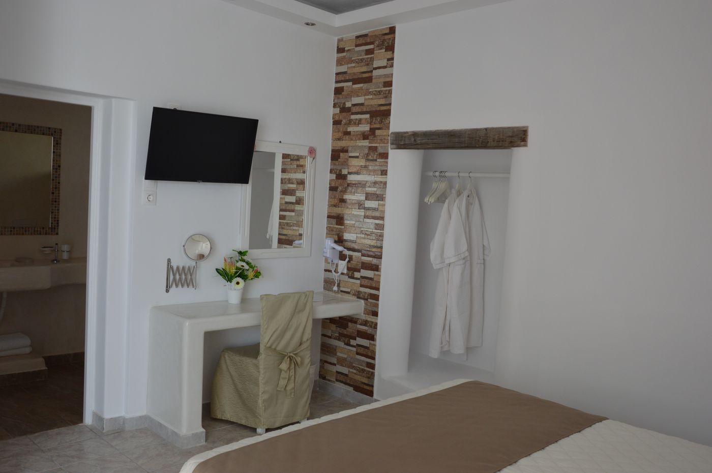 Villa-Olympia-Room-33