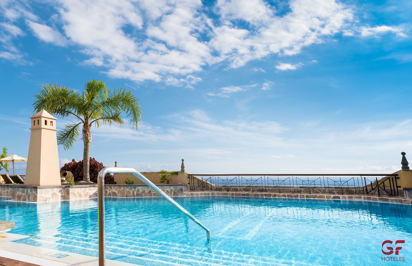 Hotel-GF-Gran-Costa-Adeje-Pool-8